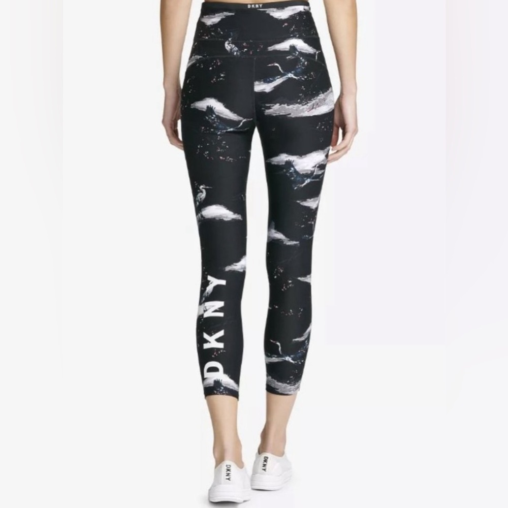 NWT DKNY Sport Crane-Print Yoga Leggings Small